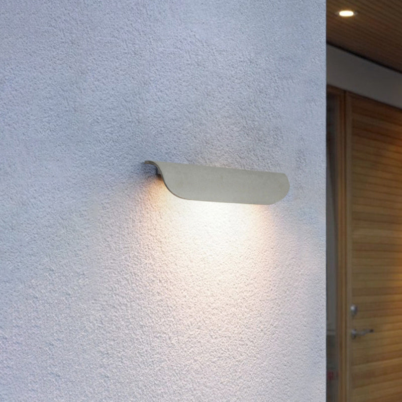 Orr Curved Outdoor Wall Lamp