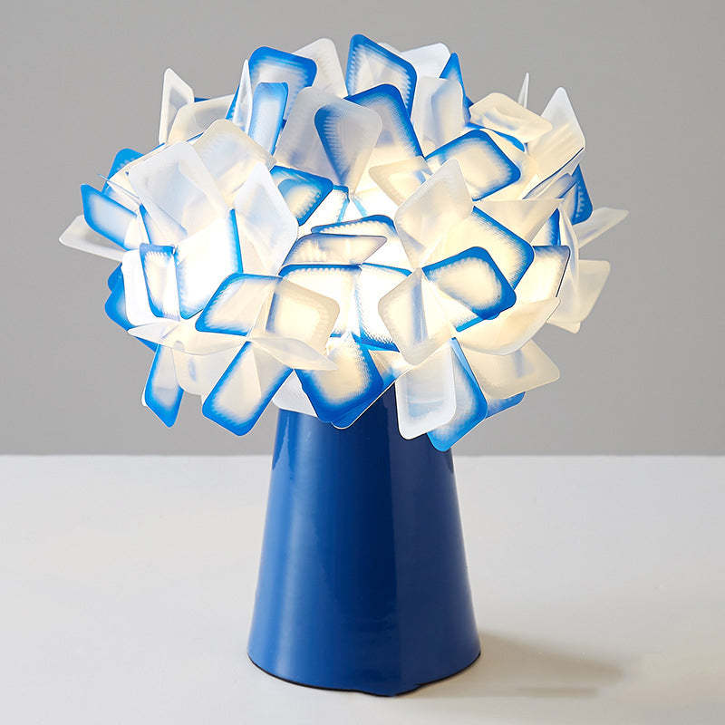 Petal Table Lamp