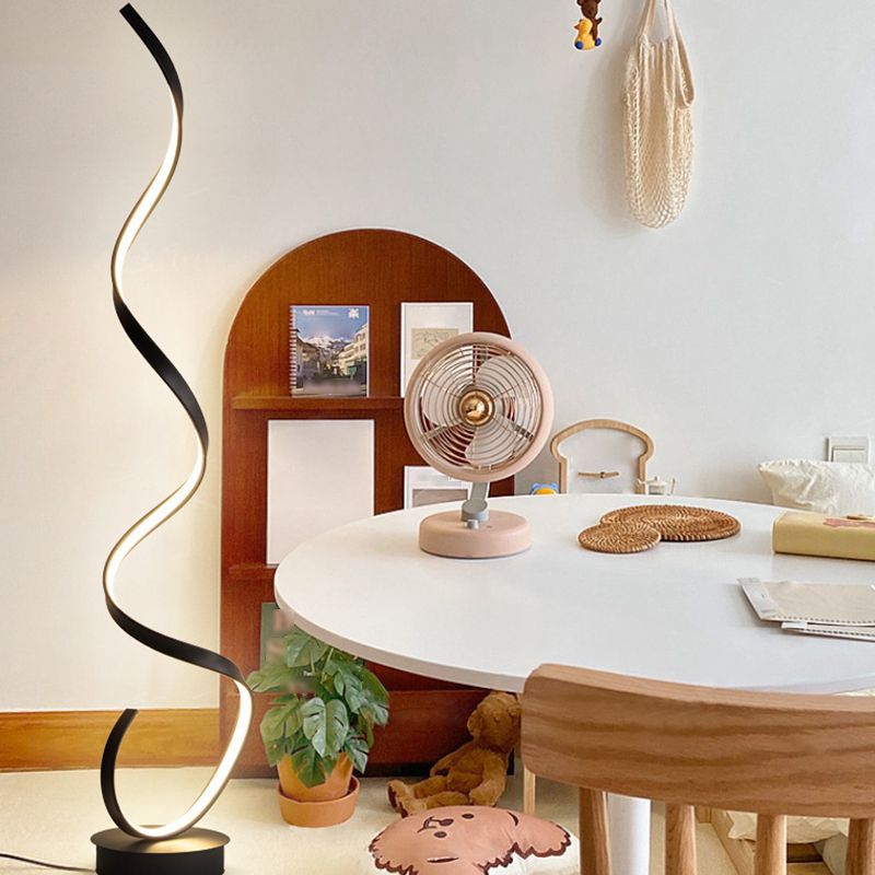 Louise steamline floor lamp lifestyle