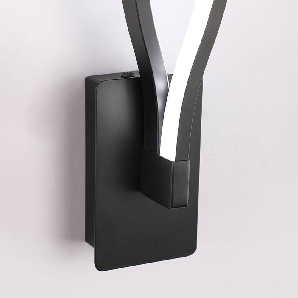 Arisha Wave Modern Wall Lamp