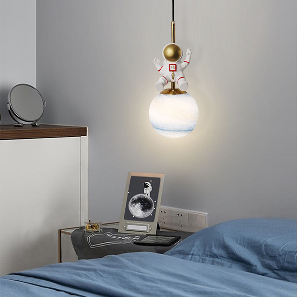 Arisha Astronaut Metal Pendant Light | 2 Designs