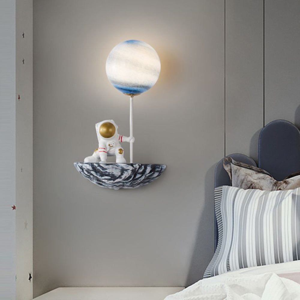 Astronaut Glass Wall Lamp | 3 Colours