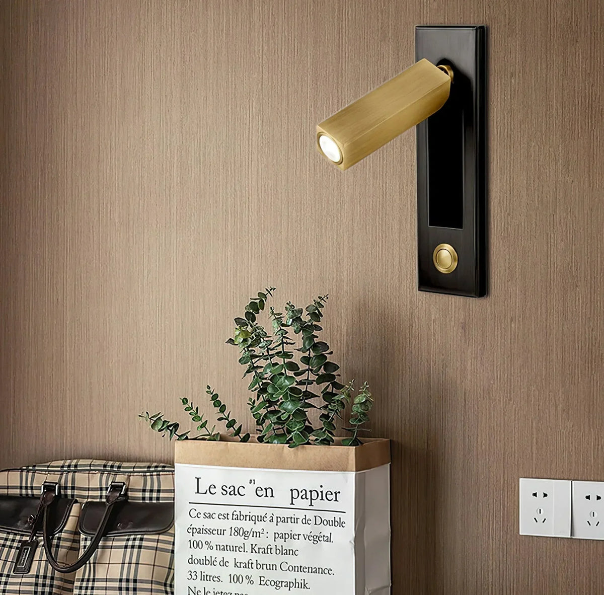 Arisha Modern Rotatable Embedded Bedside Sconce, Cylindrical/Square