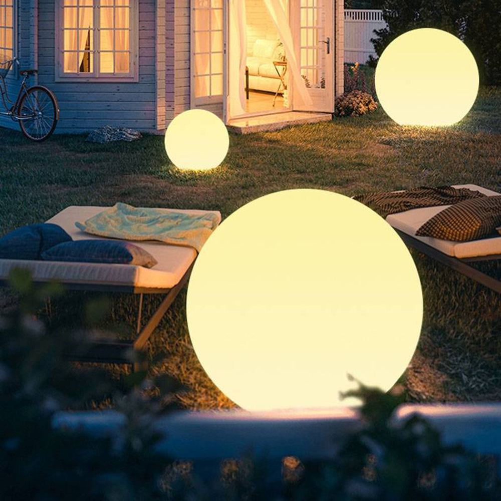 Minimalist Globe Outdoor Light | White