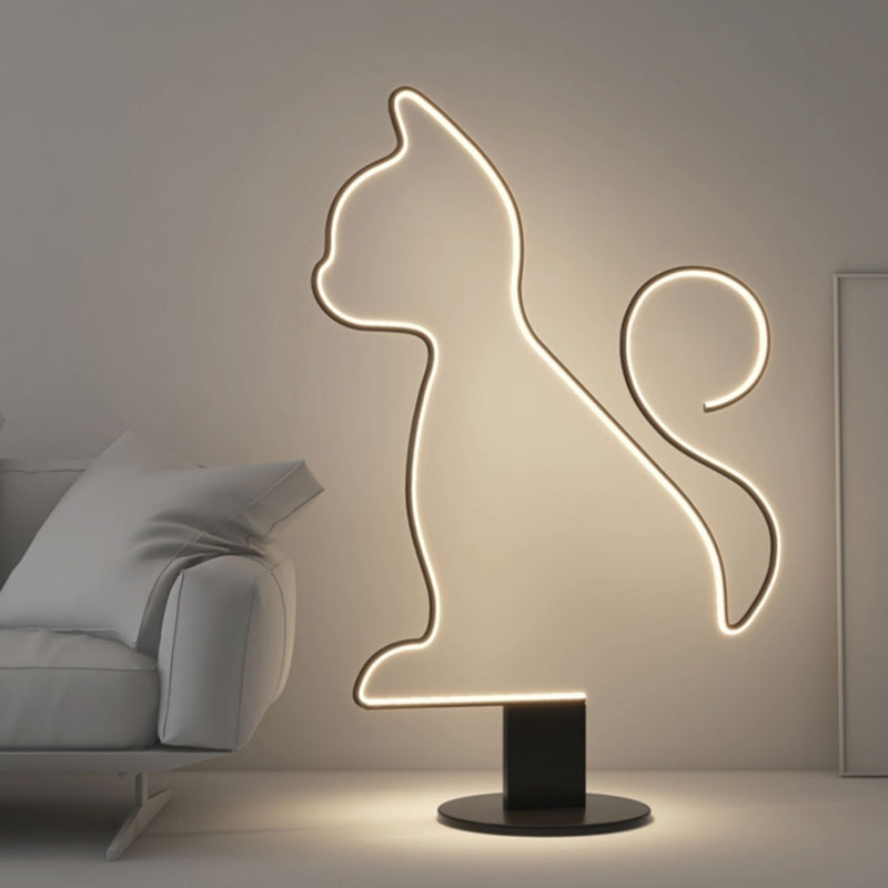 Edge Cat/Dog LED Floor Lamp | Modern Linear