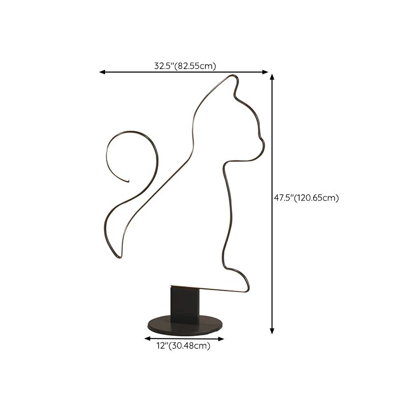 Edge Cat/Dog LED Floor Lamp | Modern Linear