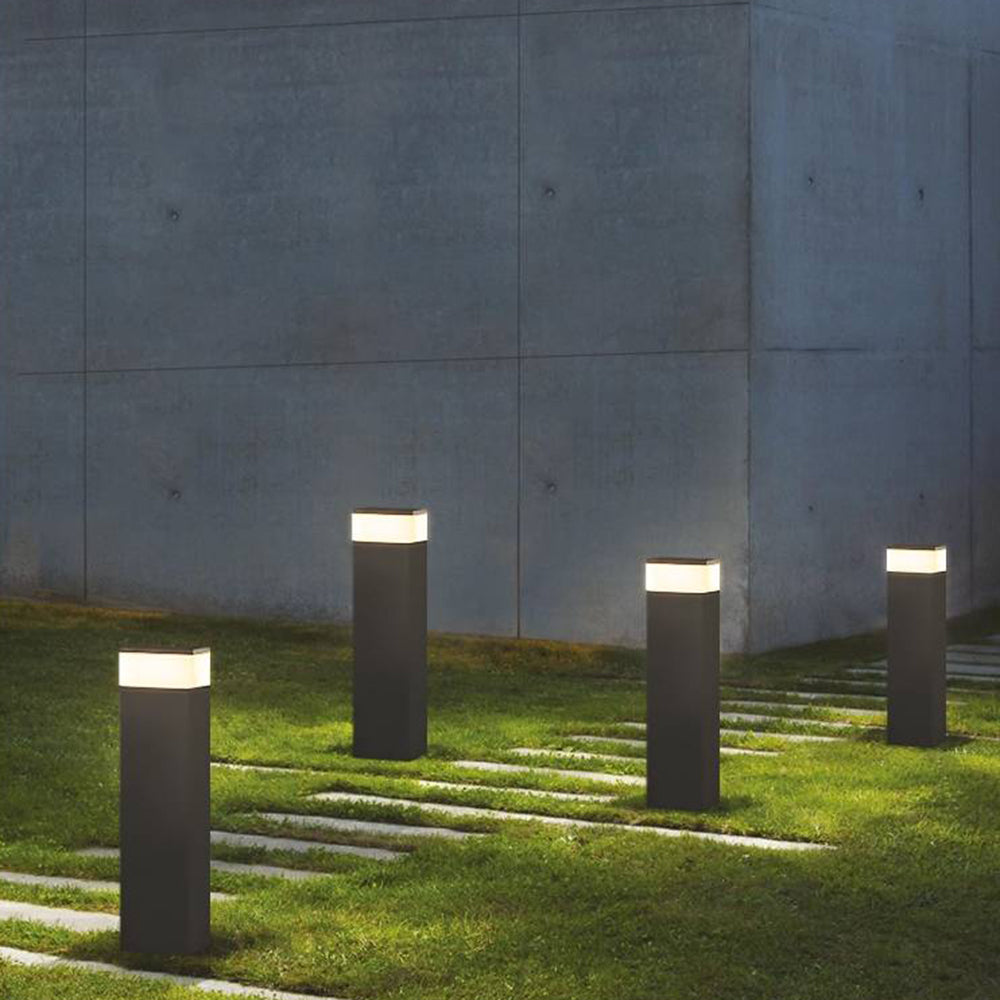 Metal Outdoor Path Light | Motion Sensor