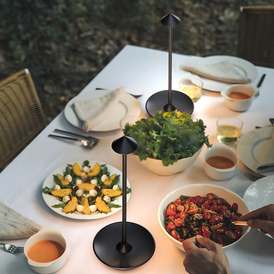 LuxArrow cordless RGB table lamp