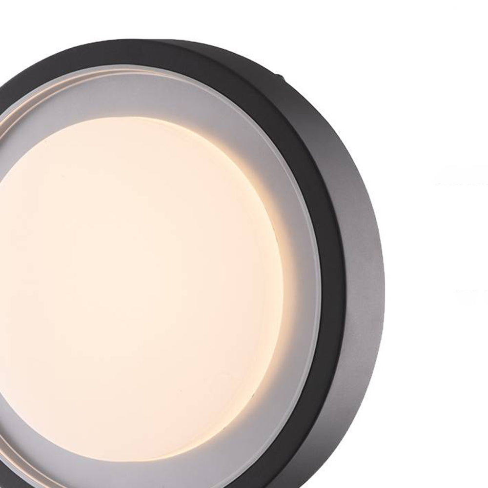 Circular Metal Outdoor Wall Lamp