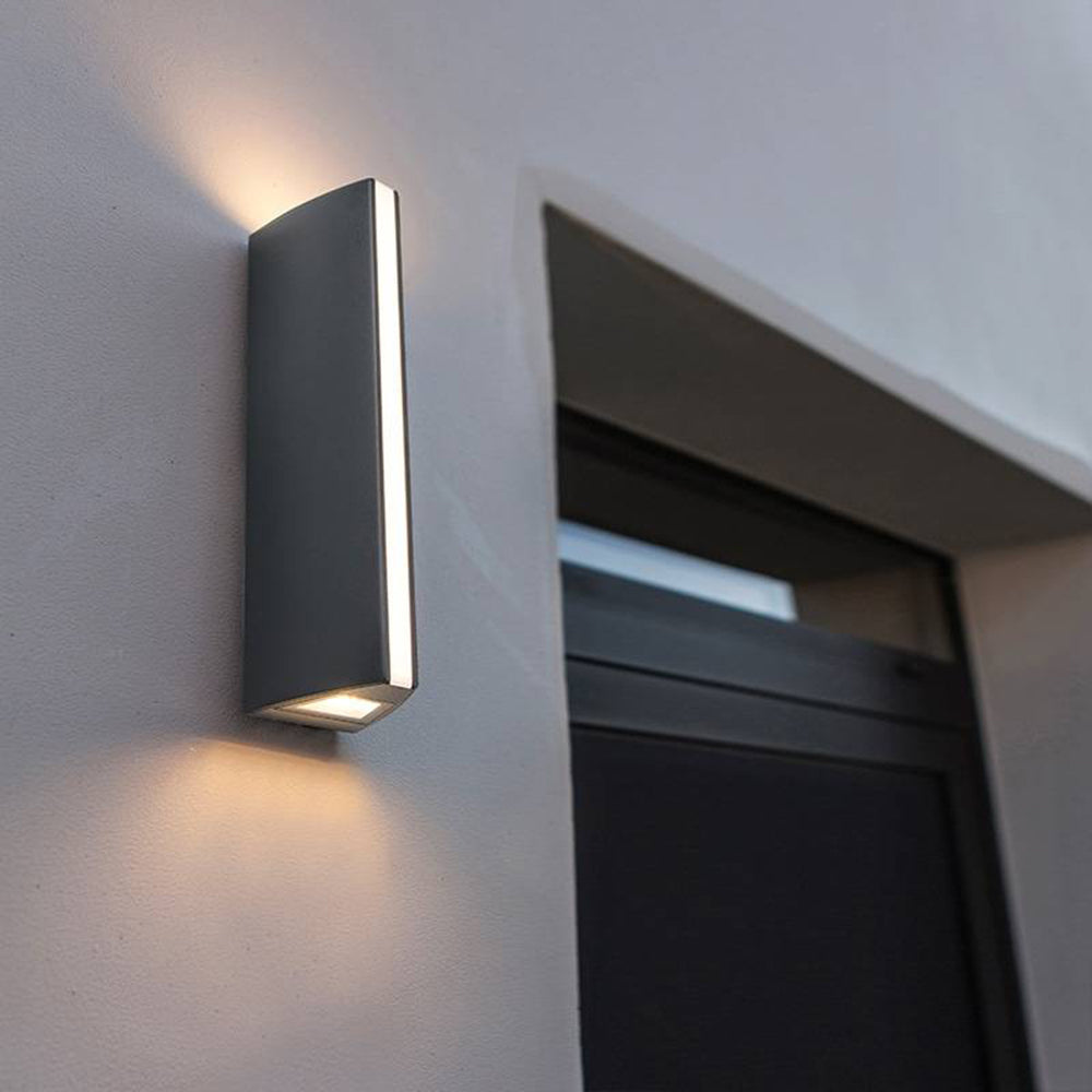 Triangular Prism Outdoor Wall Lamp