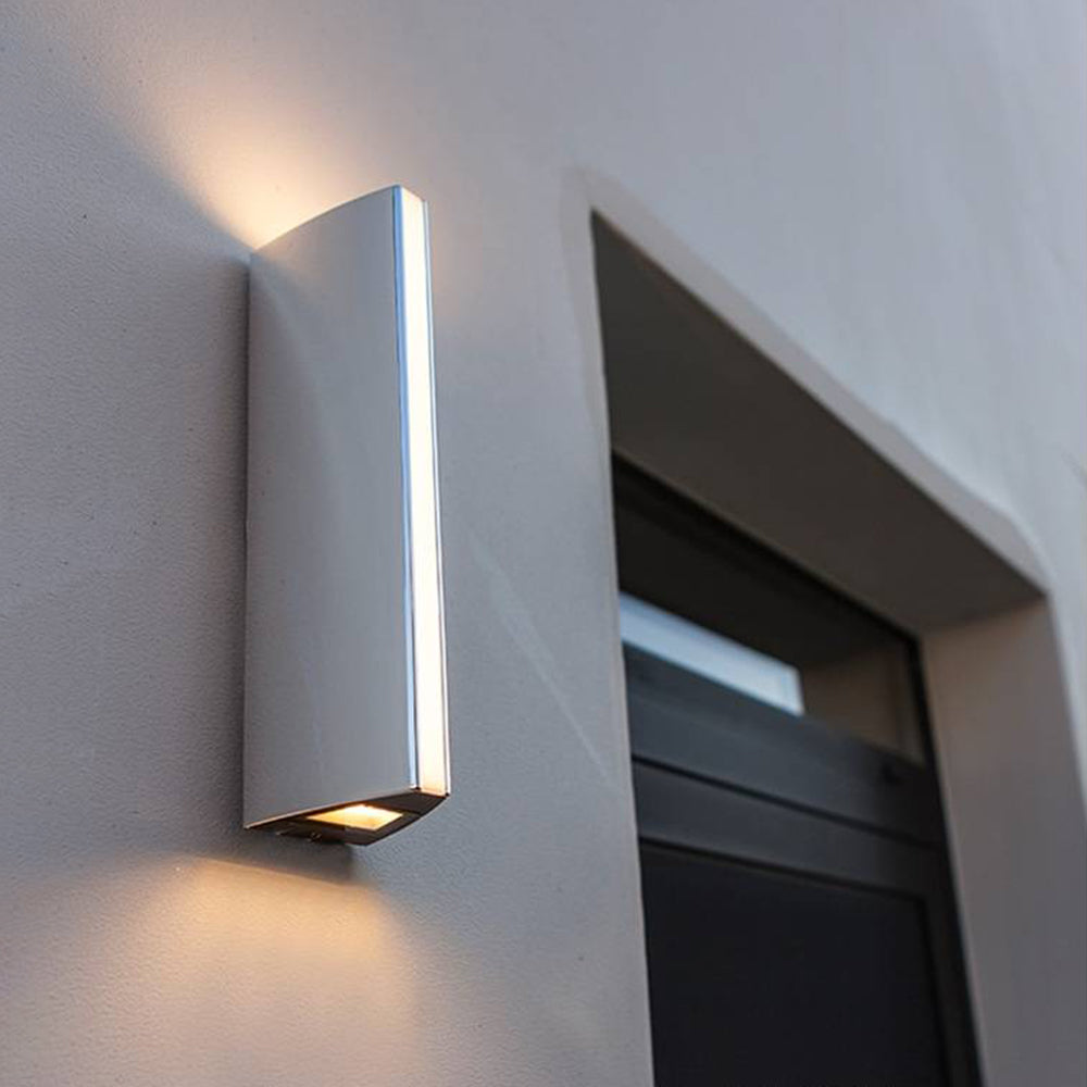 Triangular Prism Outdoor Wall Lamp