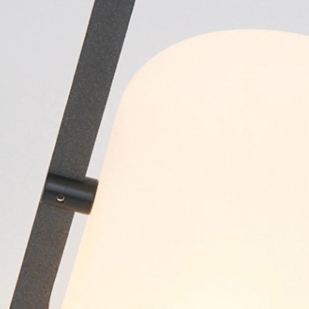 Ray Outdoor Pathway Light | 3 Sizes | Solar