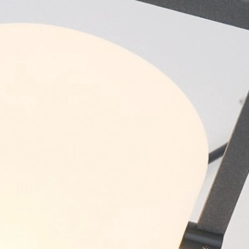 Ray Outdoor Pathway Light | 3 Sizes | Solar