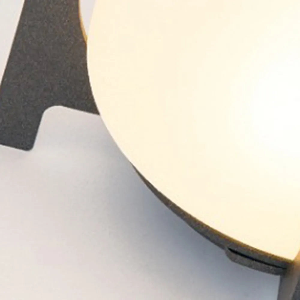 Ray Outdoor Pathway Light | 3 Sizes | Solar