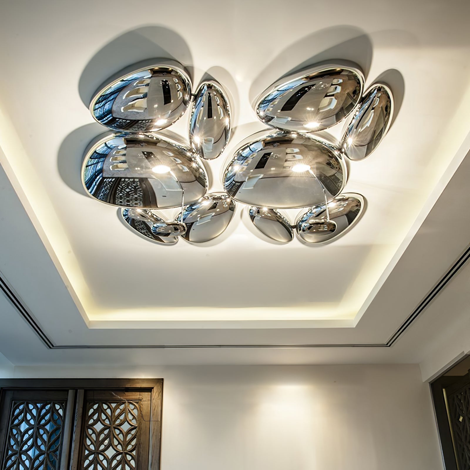 Skydro Organic Pebble Ceiling Light, Smoke Gray Chrome, 5 or 6 Heads | Dia108/143cm | Integrated LED, IP20