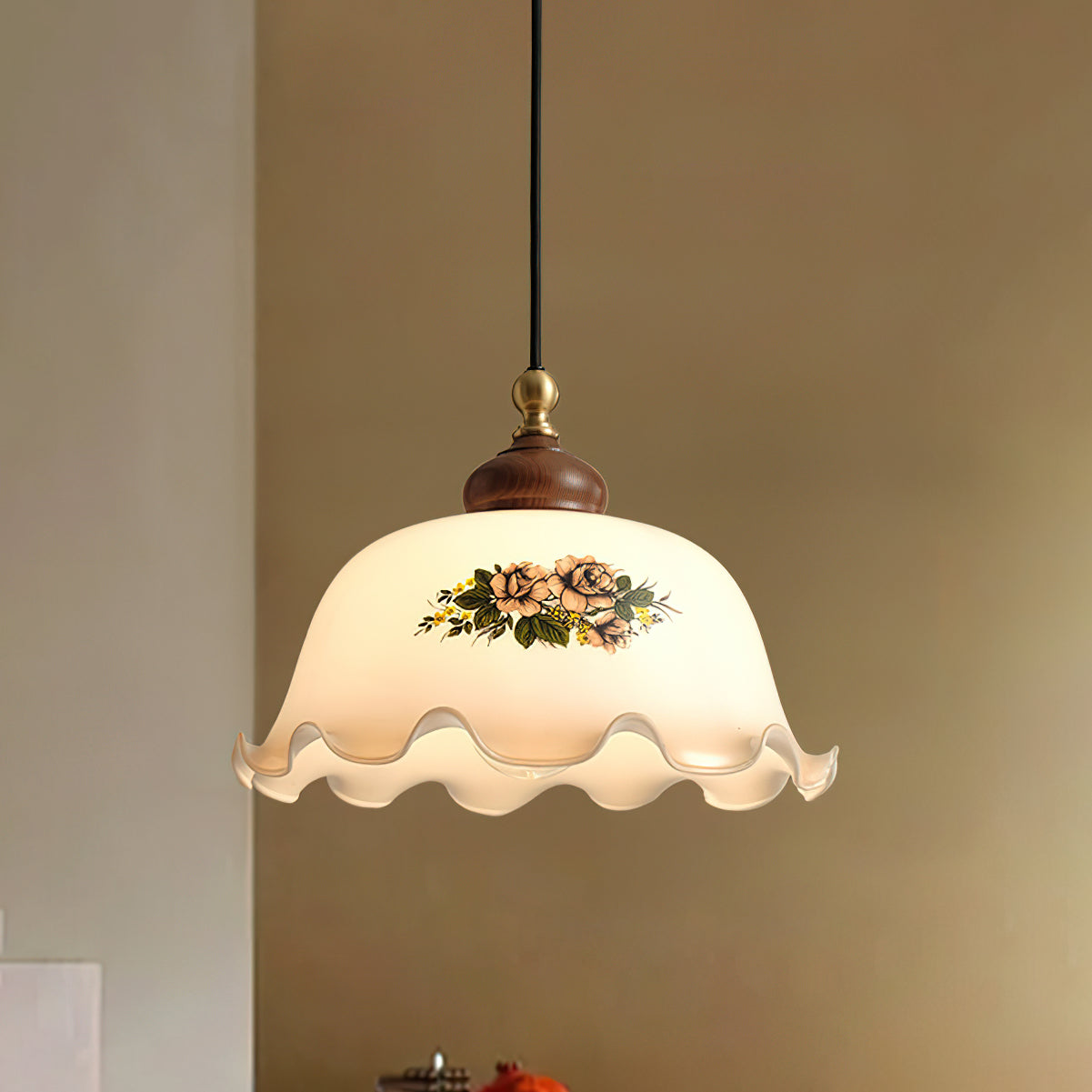 Vintage Floral Glass Pendant Light | Walnut/Black & White