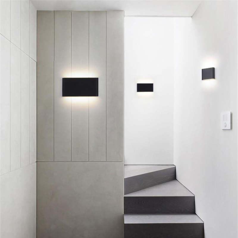 Orr Rectangular Outdoor Wall Lamp detail