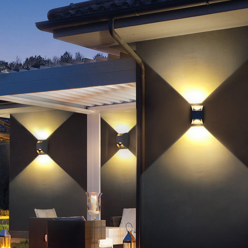 Orr Up/Down Wall Lamp