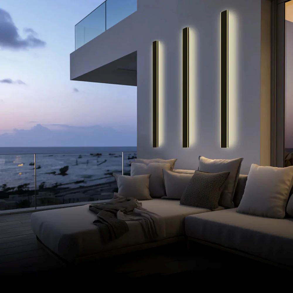 Edge Black Minimalist Linear Outdoor Wall Light
