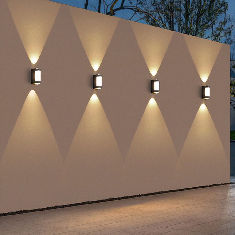 Orr Nordic Wall Lamp detail