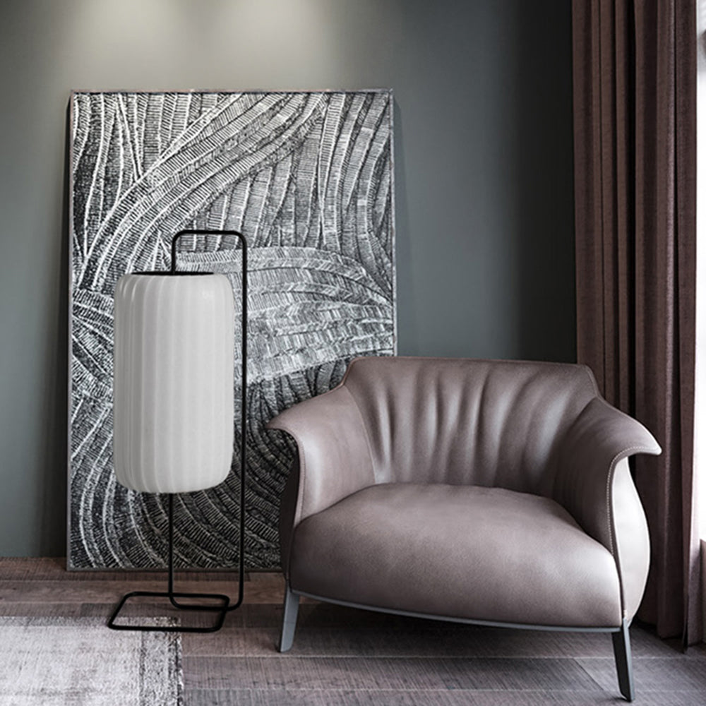 Renee floor lamp detail