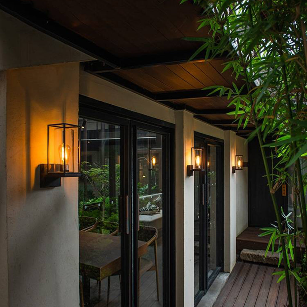 Alessio outdoor wall lamp detail