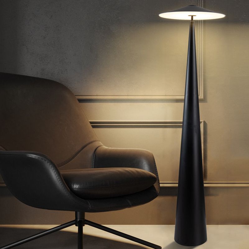 Salgado Saucer Floor Lamp detail