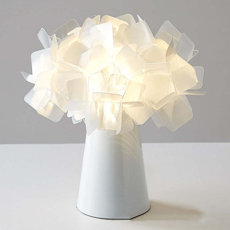 Petal Table Lamp