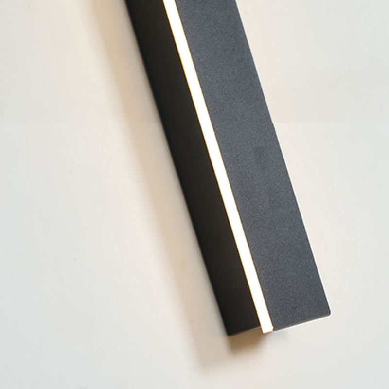 Edge Black Minimalist Linear Outdoor Wall Light