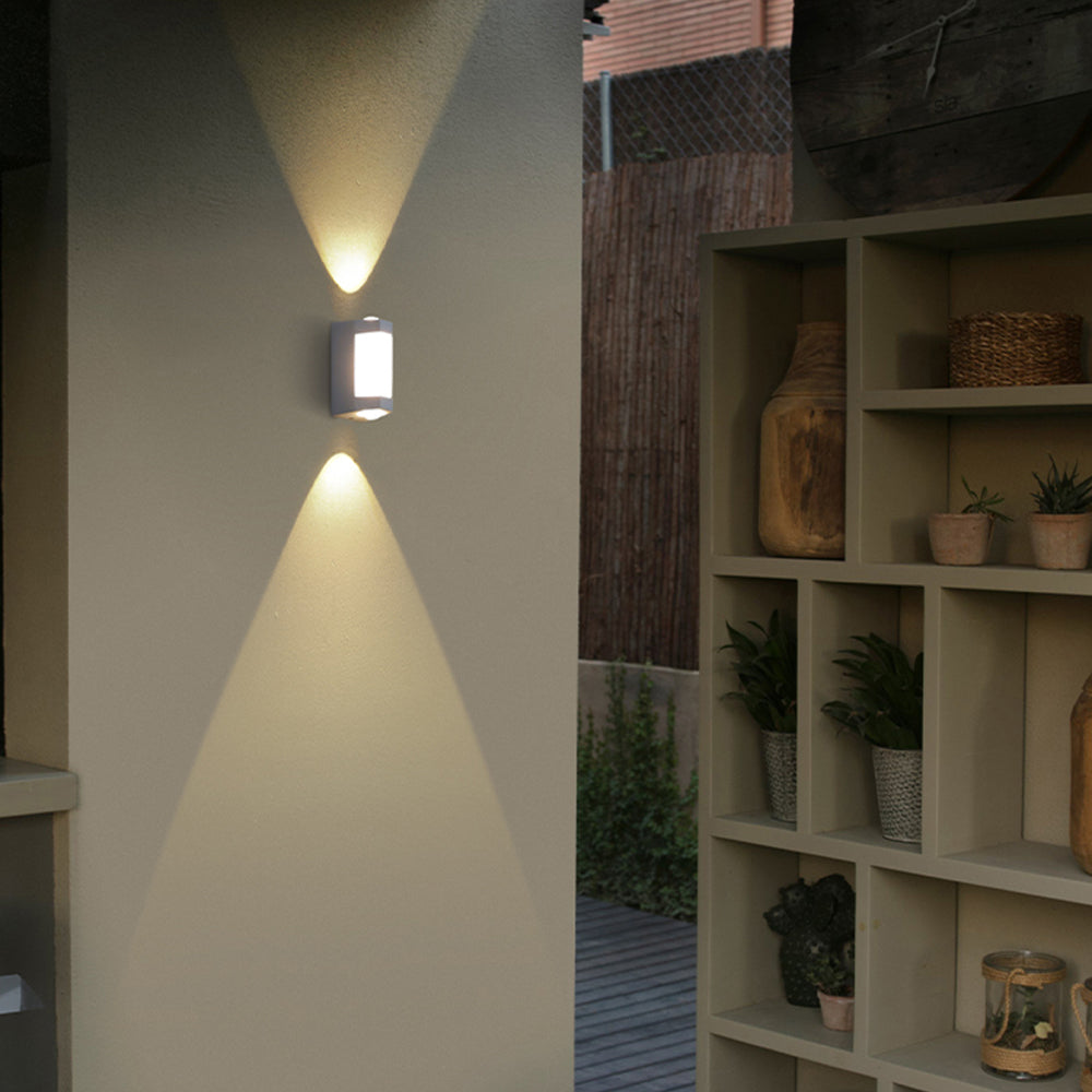 Orr Nordic Wall Lamp