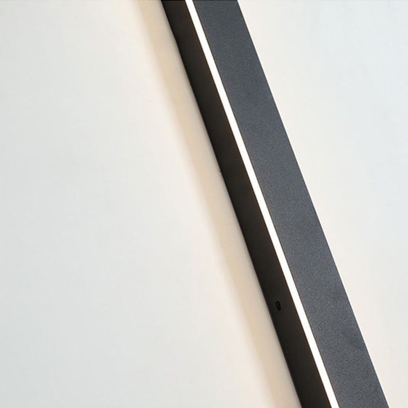 Edge Black Minimalist Linear Outdoor Wall Light