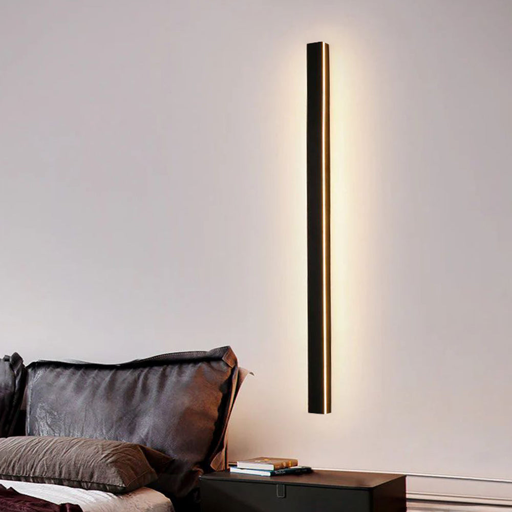 Edge Black Minimalist Linear Outdoor Wall Light