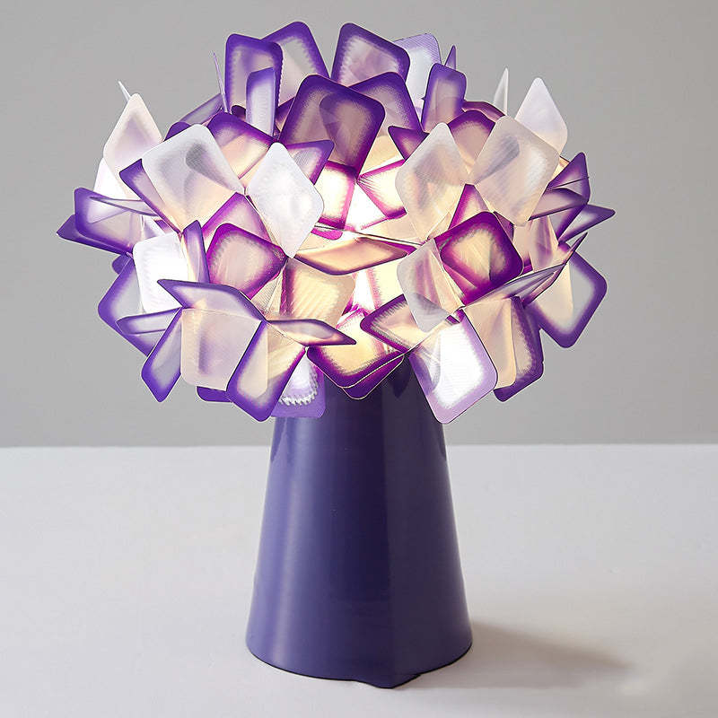 Petal Table Lamp