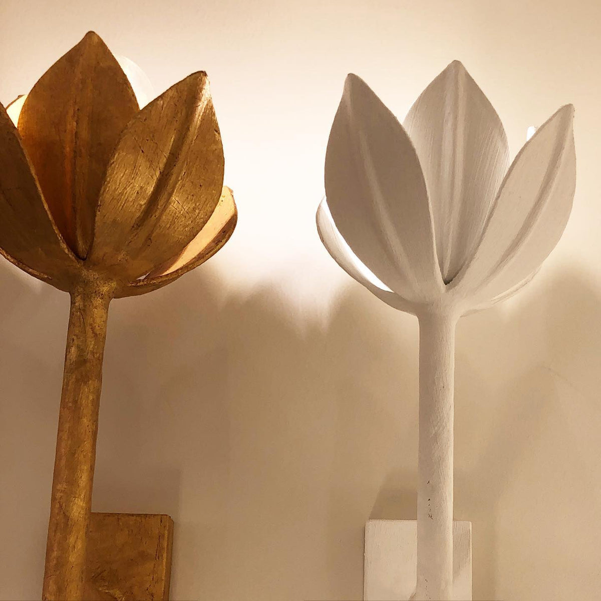 Kristy Wall Lamp Flower
