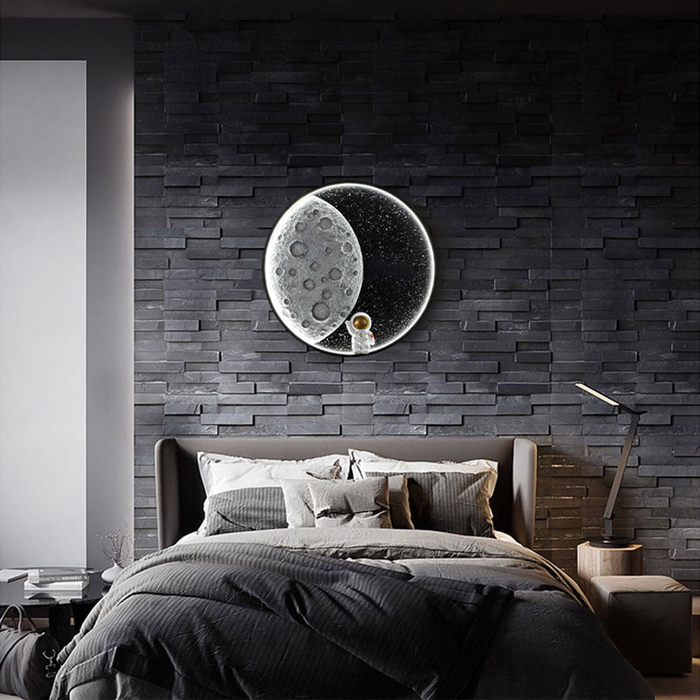 Aria Astronaut Moon Wall Lamp | 2 Sizes