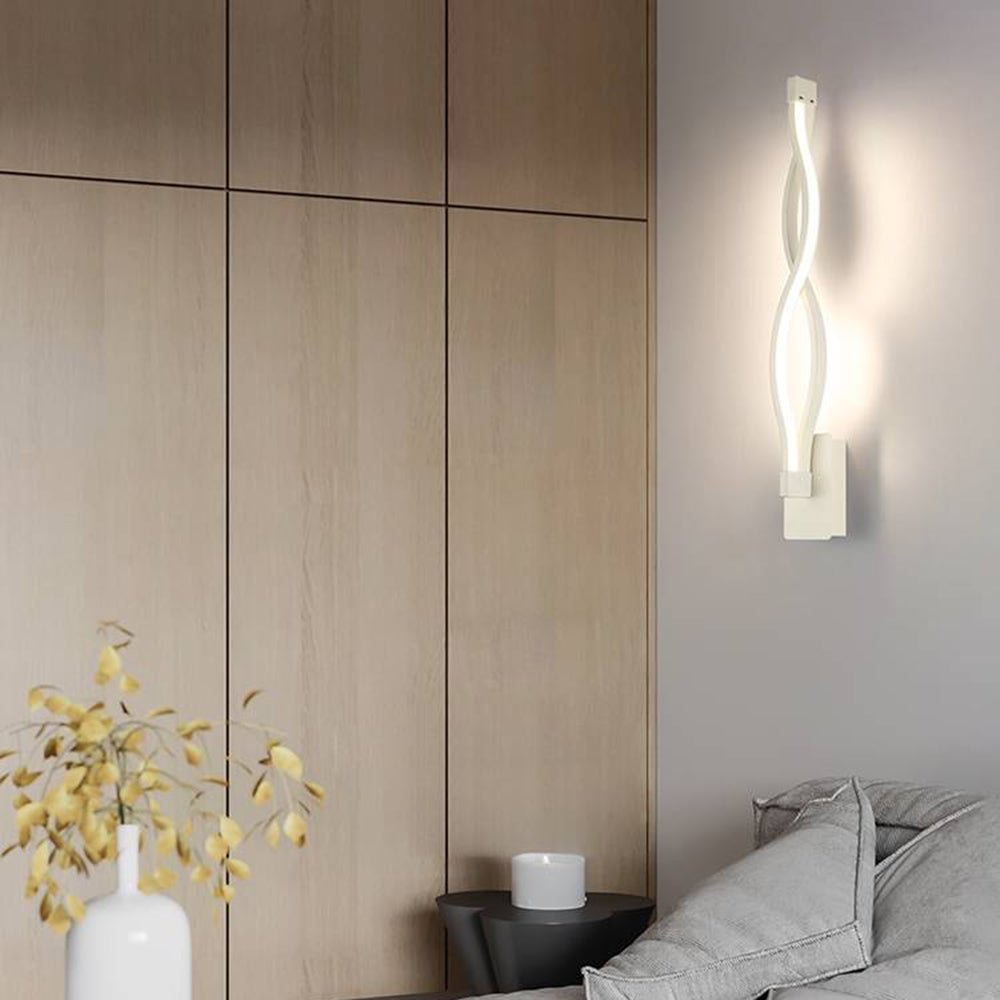 Arisha Wave Modern Wall Lamp