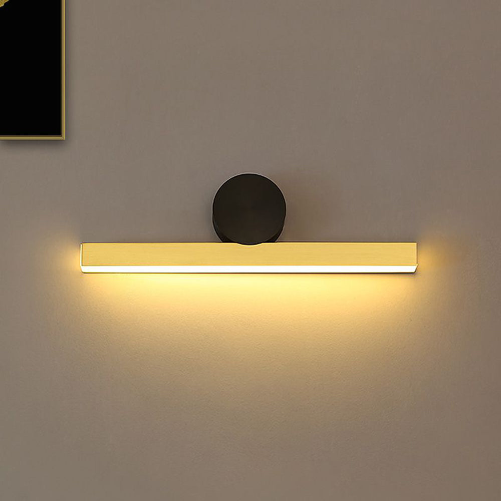 Arisha Geometric Gold Wall Lamp