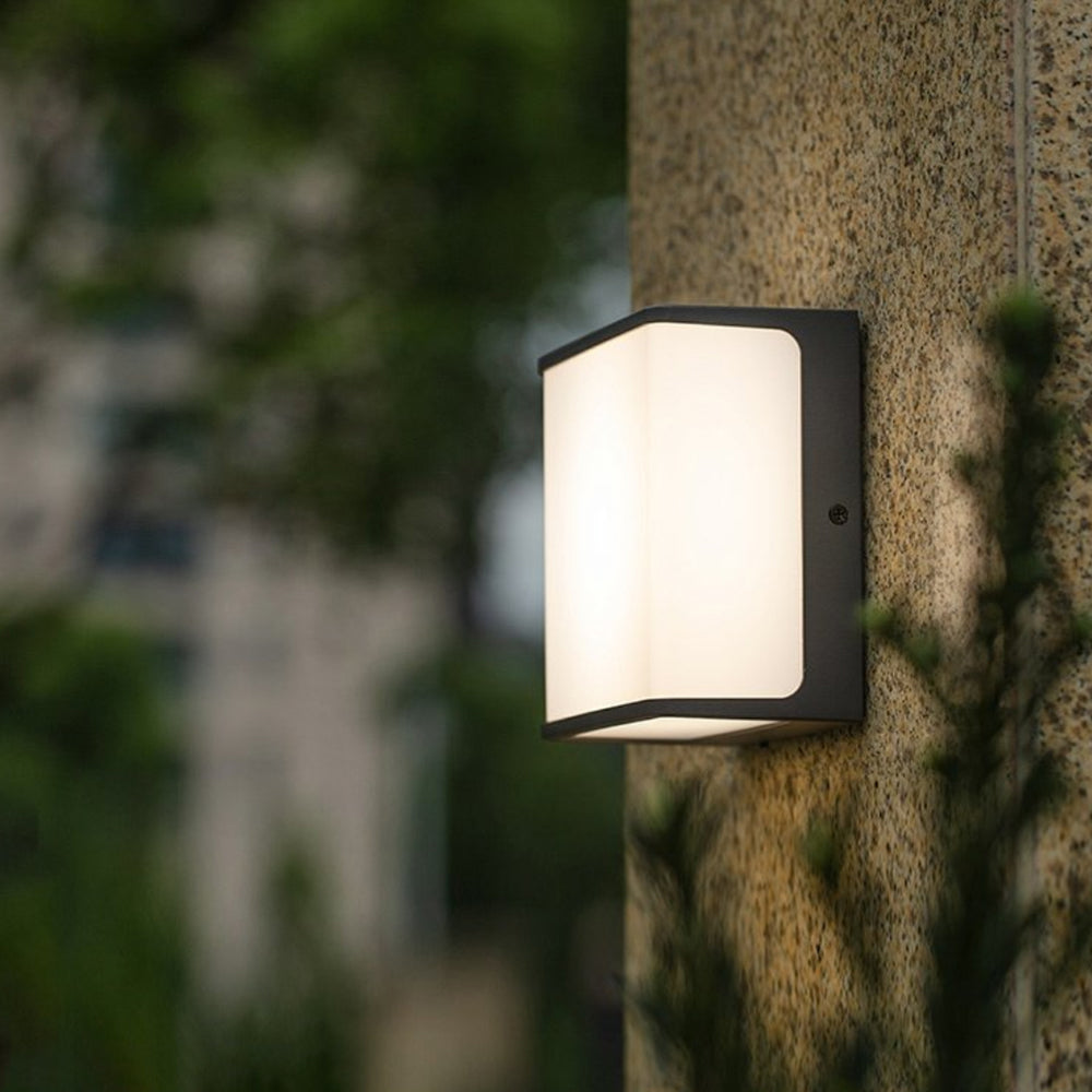 Orr Sensor Solar Wall Lamp