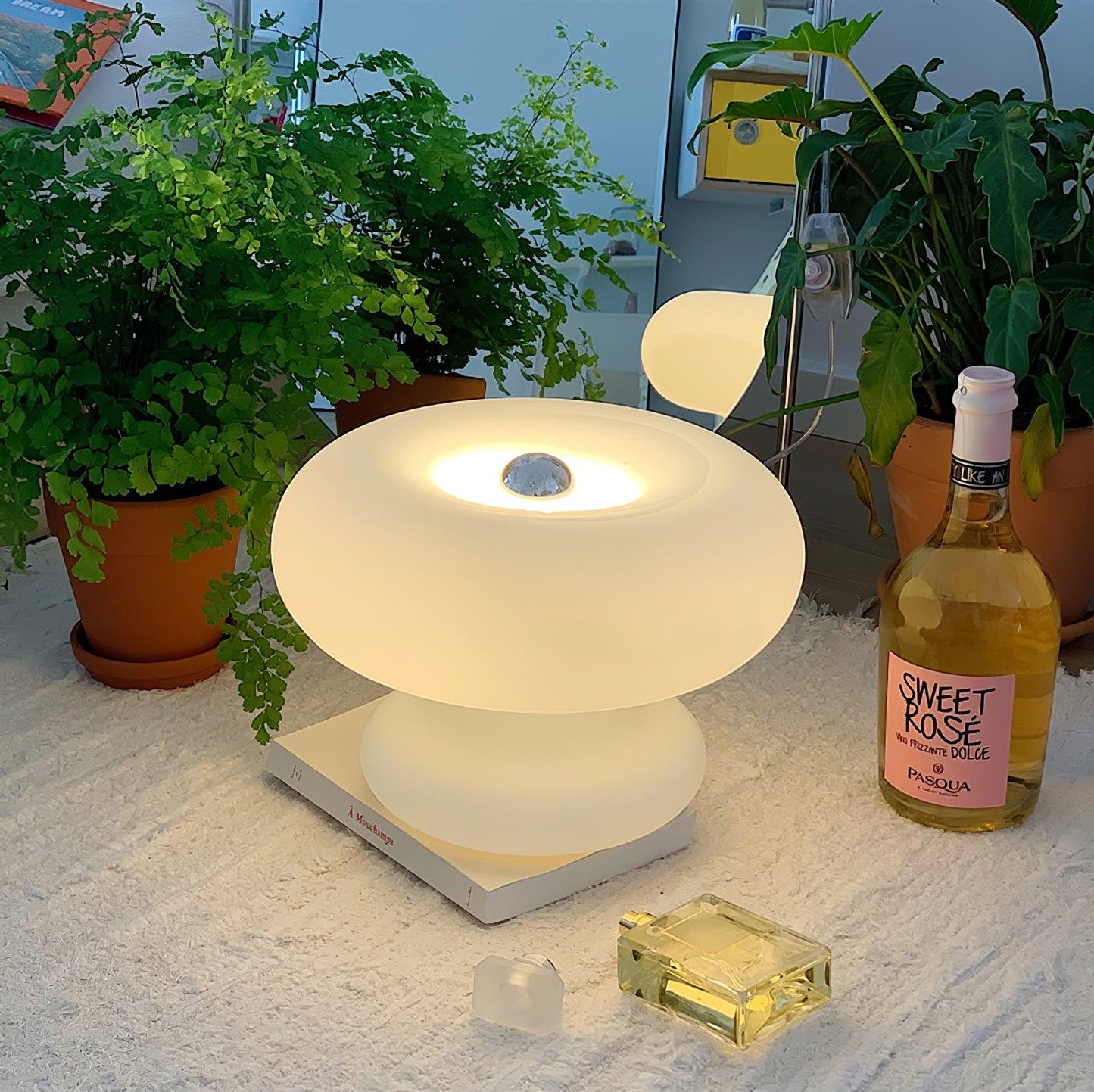 Charming Donut Table Lamp with Soft Lighting | Unique Design for Cozy Ambiance 2