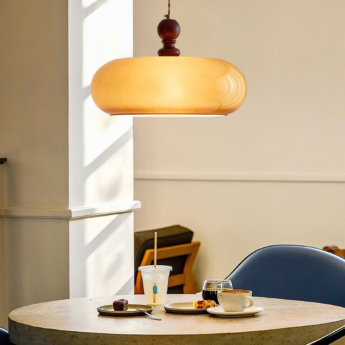 Eldom Pendant Light - detail