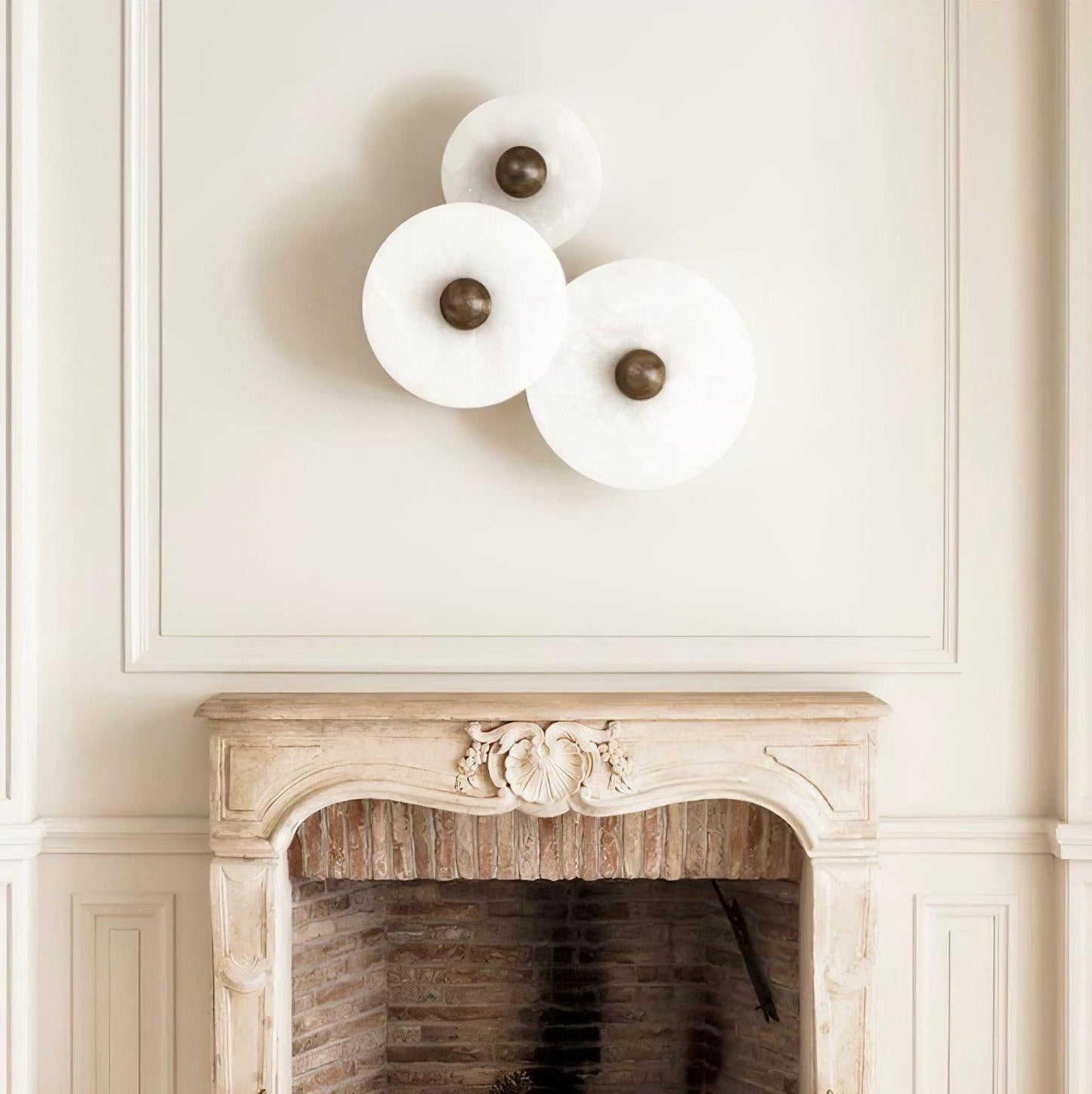Cryn Collection | Wall Lamp with Sculptural Alabaster Design | Soft Glow for Modern Indoor Spaces 5