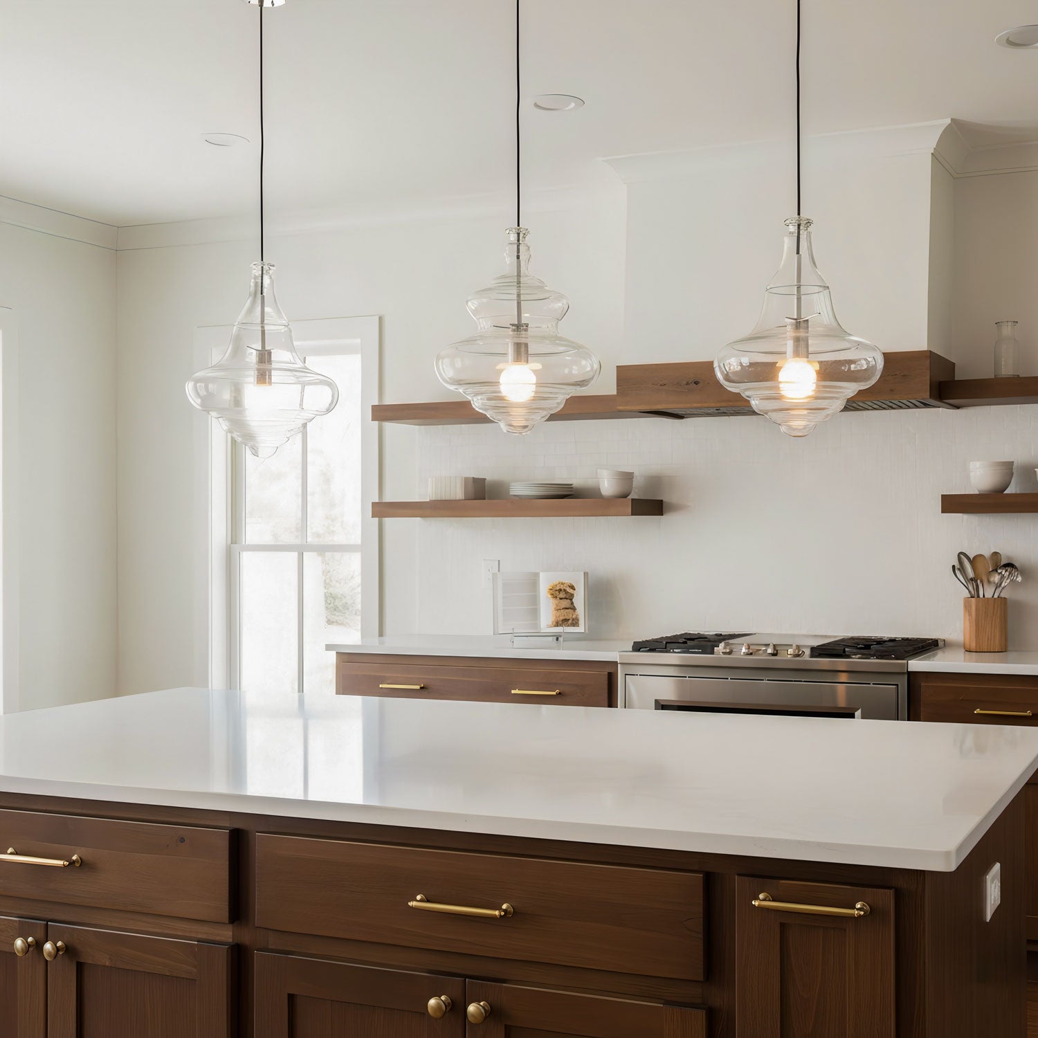 Elegant Glass Pendant Light | Sculptural Design with Adjustable Height | Modern Vintage Lighting for Sophisticated Interiors 7