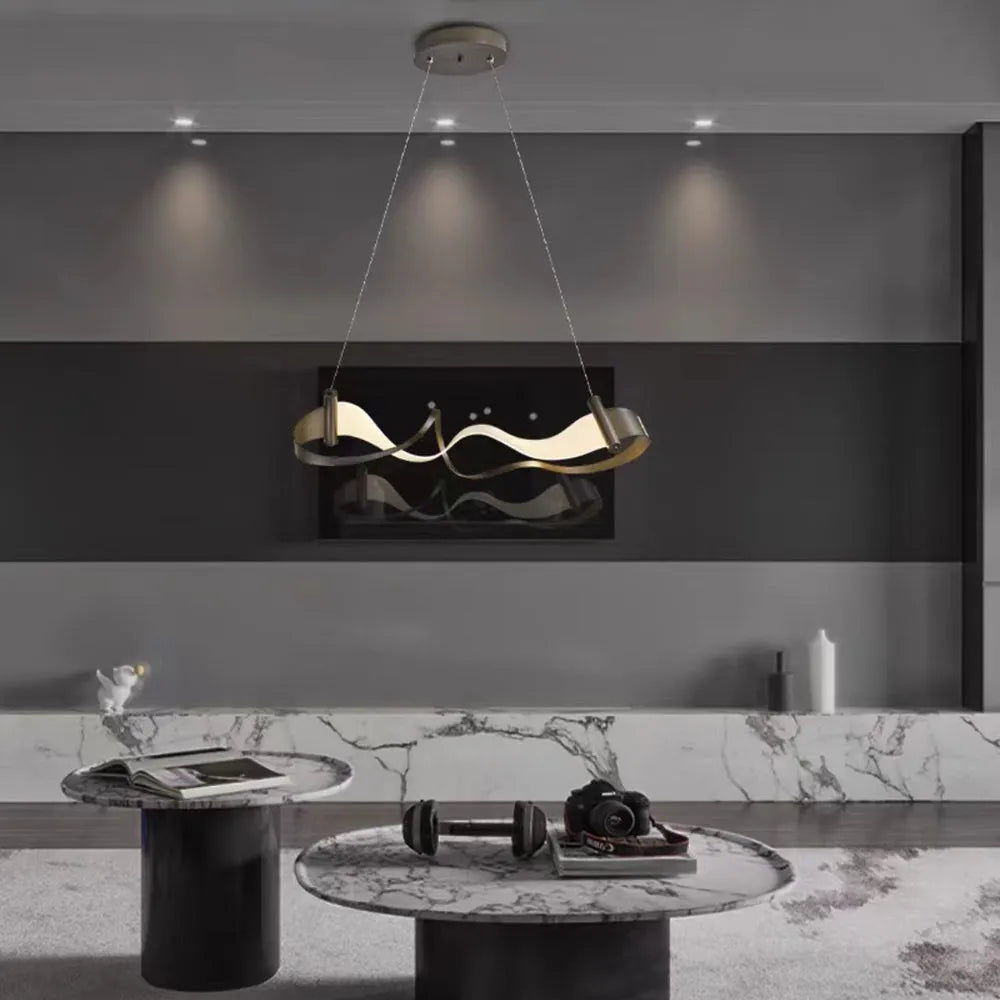 Arisha Gold Wavy Pendant Light | 3 Sizes