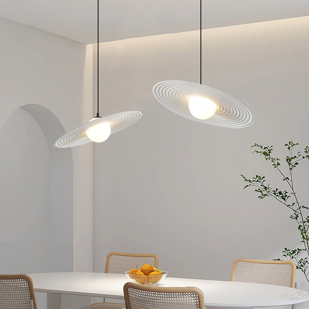 Elegant Minimalist Black Pendant Light with Adjustable Chain for Modern Interiors 8