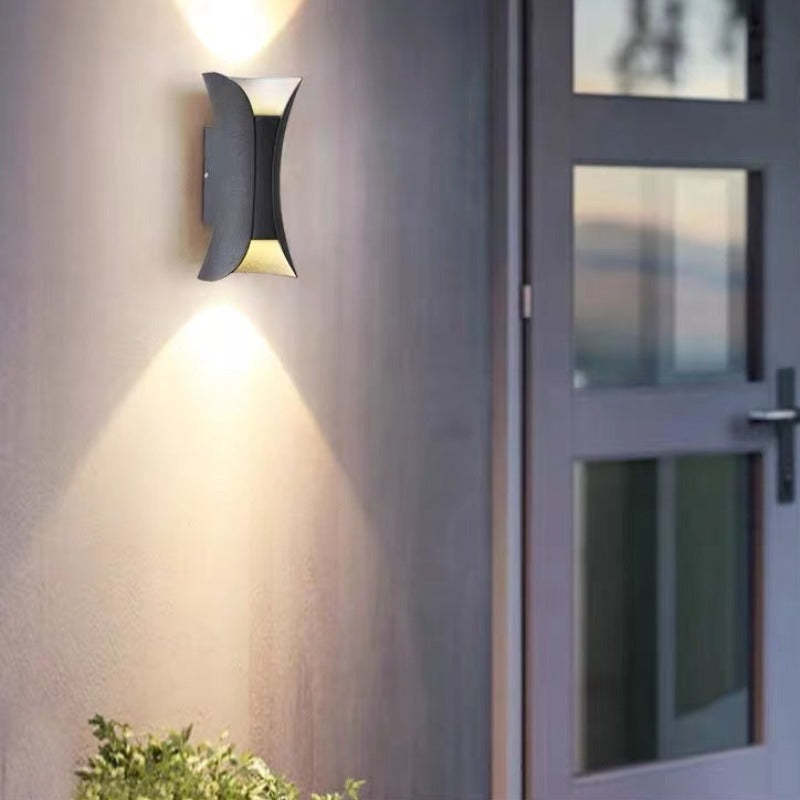 Elegant Outdoor LED Wall Lamp | Waterproof Aluminum Design for Enhanced Ambiance 4