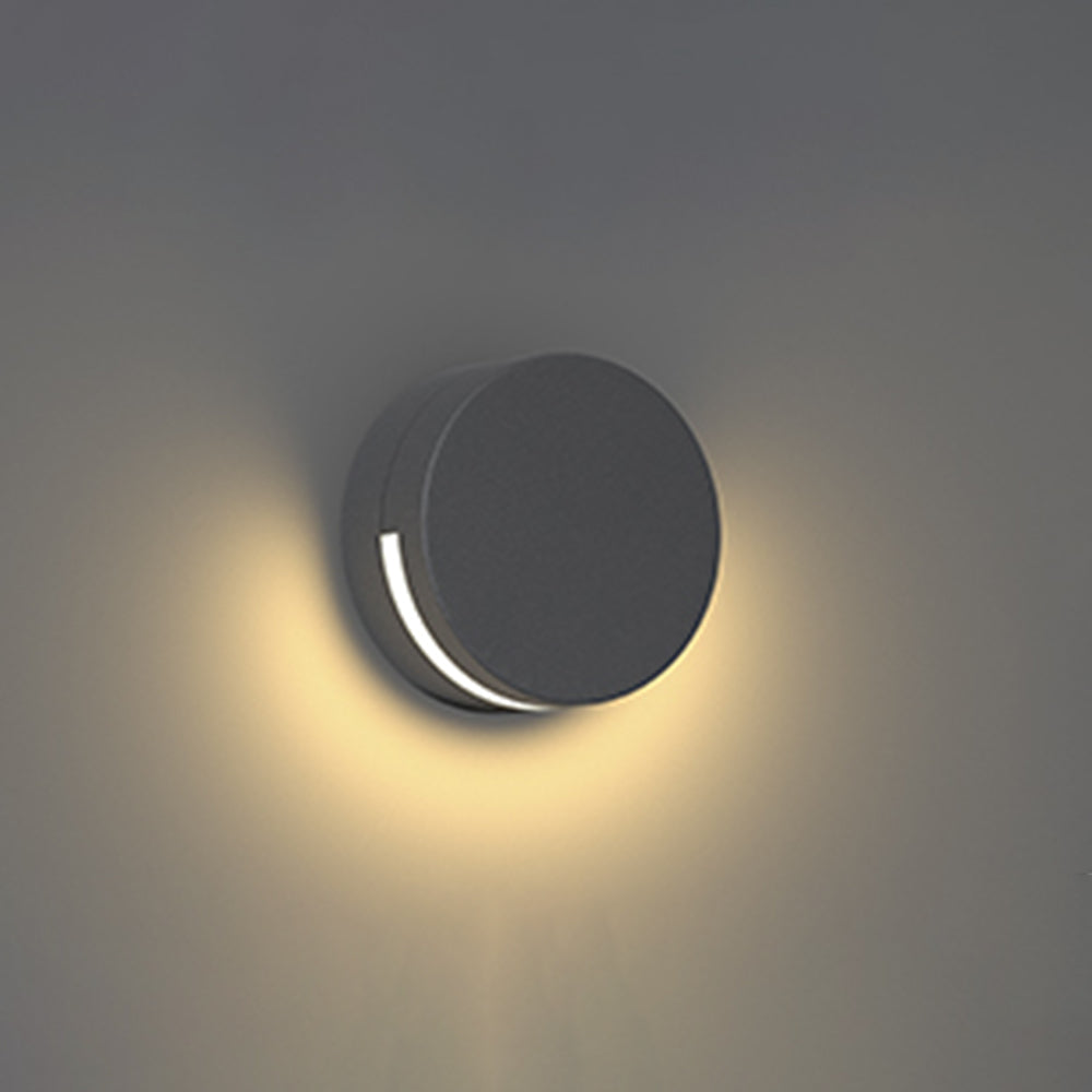 Elegant Outdoor Wall Lamp | Modern Round Glass Design with IP65 Waterproof Rating for All-Weather Durability 7