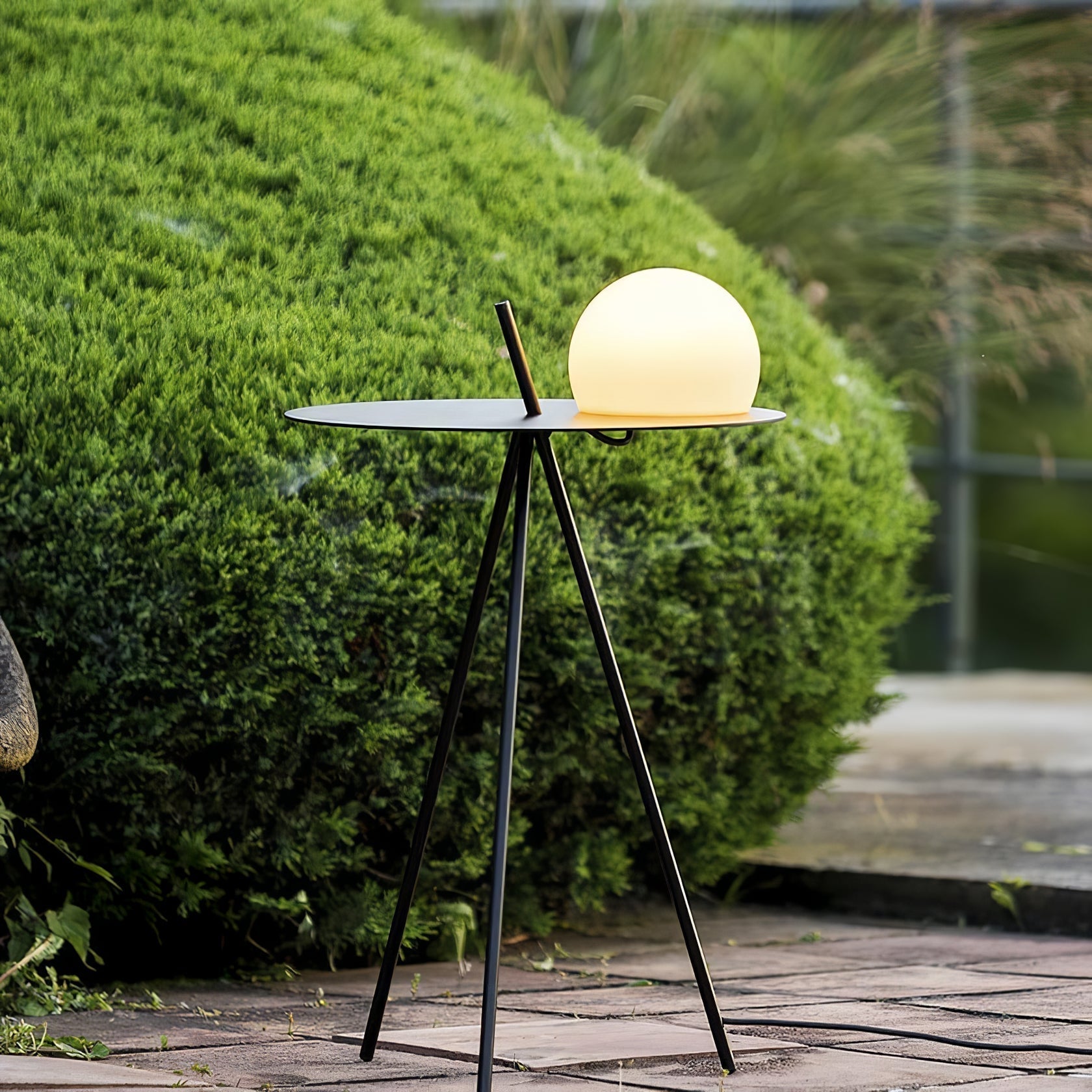 Elegant Solar Outdoor Lamp | Waterproof Tripod Design with Remote Control for Garden Ambiance 3