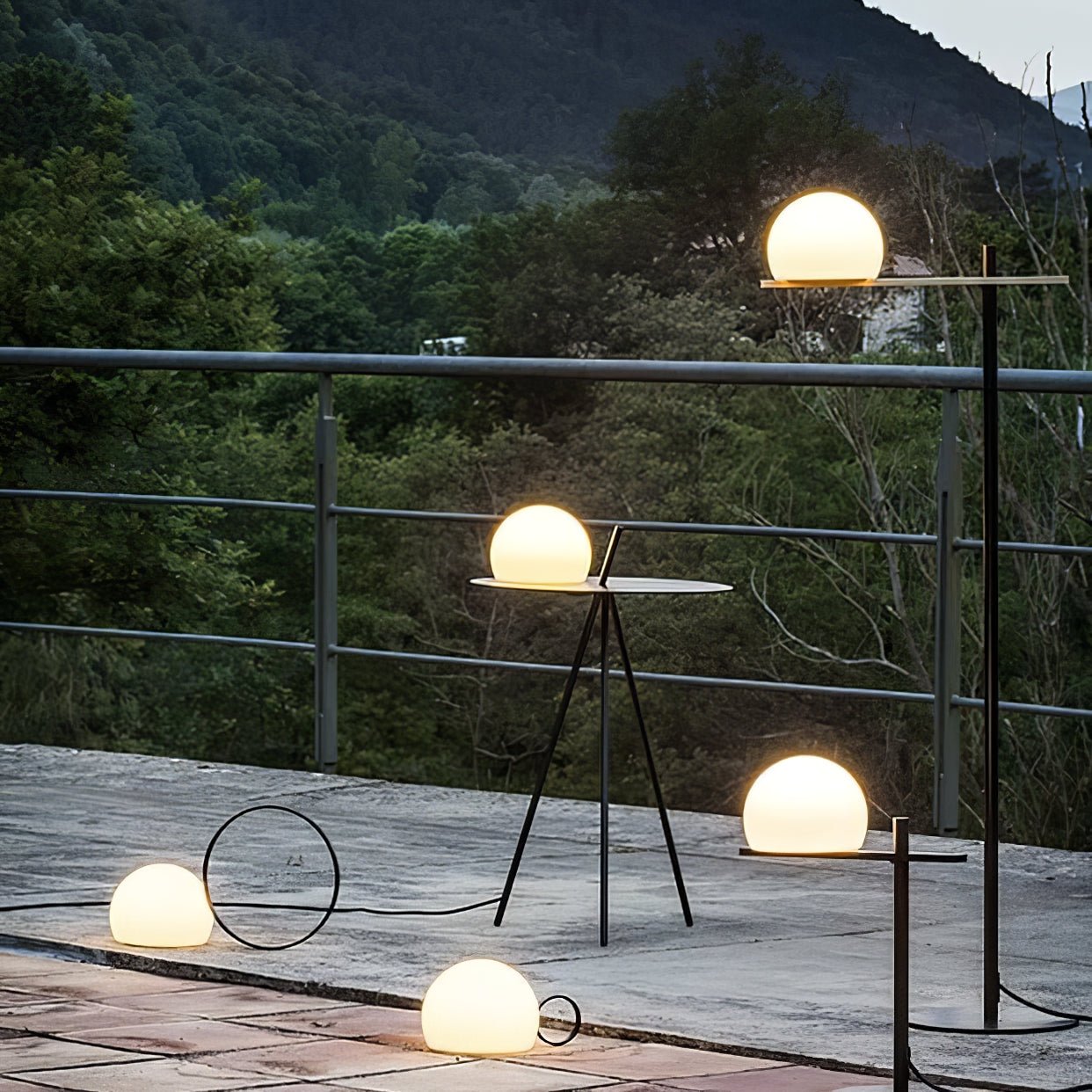 Elegant Solar Outdoor Lamp | Waterproof Tripod Design with Remote Control for Garden Ambiance 4