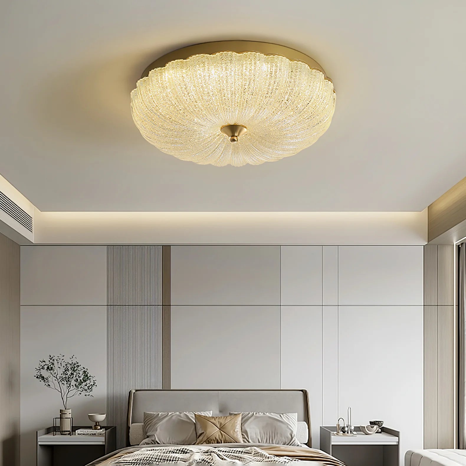 Marilyn Round Metal Glass Ceiling Light detail