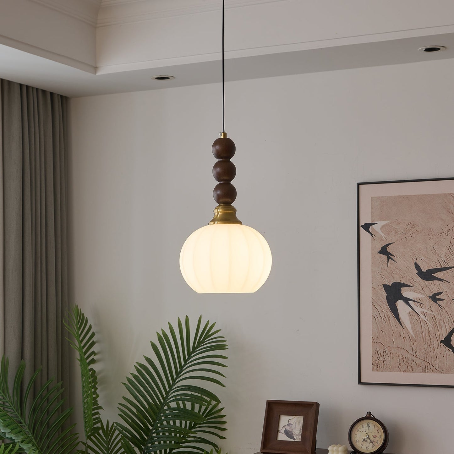Evandra Collection | Pendant Light with Elegant Design & Artisanal Craftsmanship | Perfect for Any Interior 4